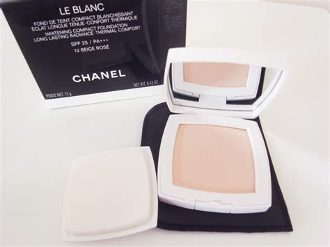 chanel le blanc compact foundation pantip|ส่งต่อ Primer The Pore Benefit และ แป้งChanel Le Blanc whitening .